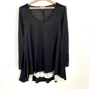 LADIES SIZE M UMGEE BLACK WHITE LACE HEM LONG SLEEVE TUNIC TOP SHIRT BLOUSE